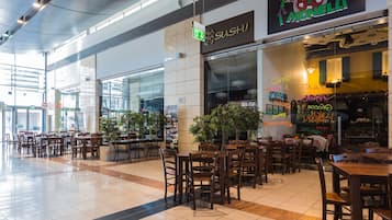 Food court