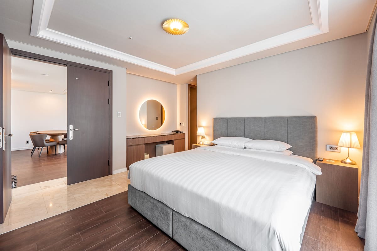 Family Suite (self-catering)