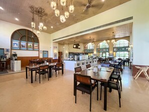 Dinner served - Acron Candolim Regina (Candolim)