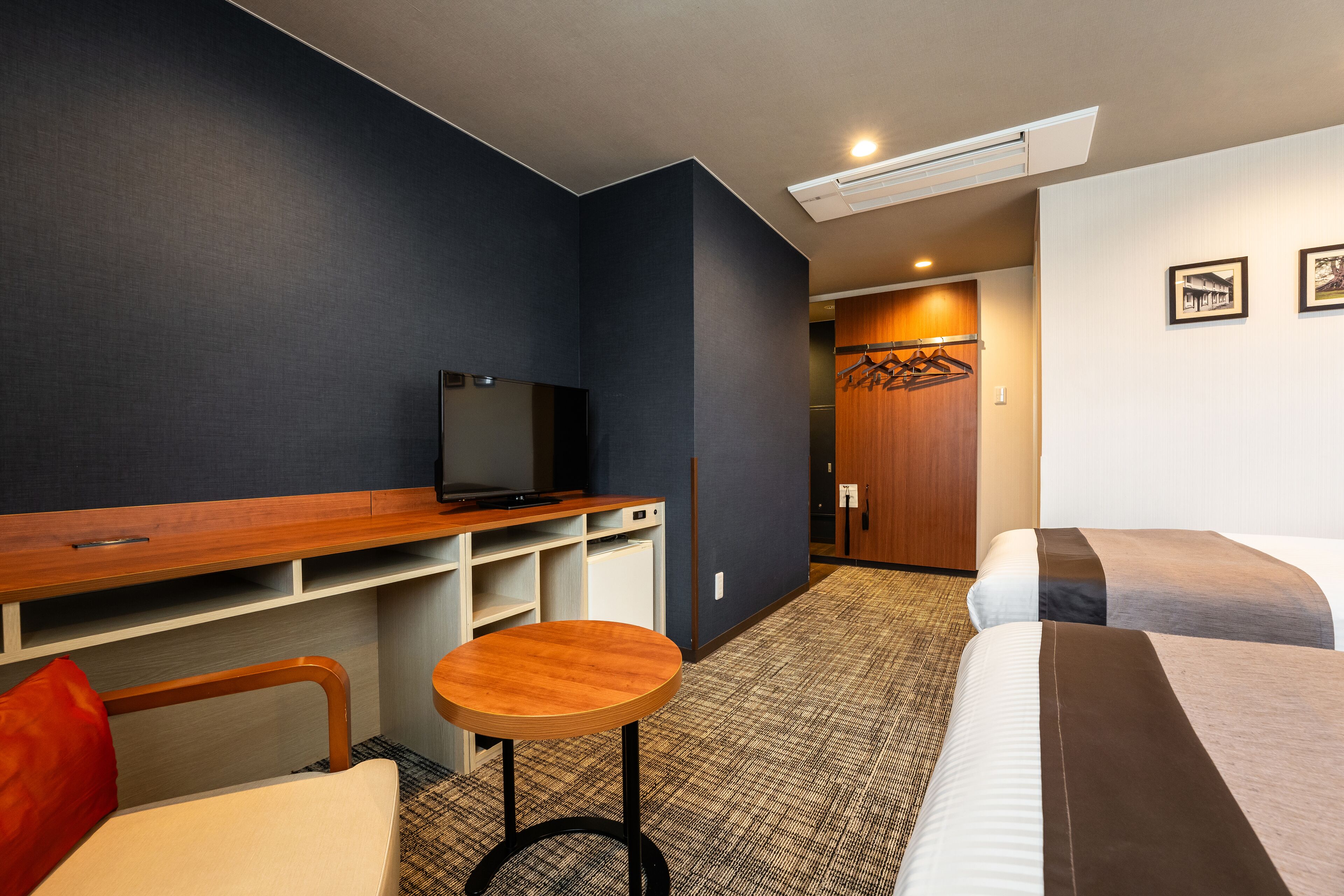 in-room safe, blackout curtains, iron/ironing board, free wifi