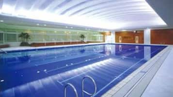 Indoor pool, outdoor pool