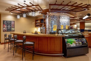 Bar (on property) - Hyatt Place Seattle Downtown (Seattle)