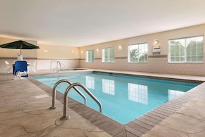 Pool - Country Inn & Suites by Radisson, Madison, AL (Madison)