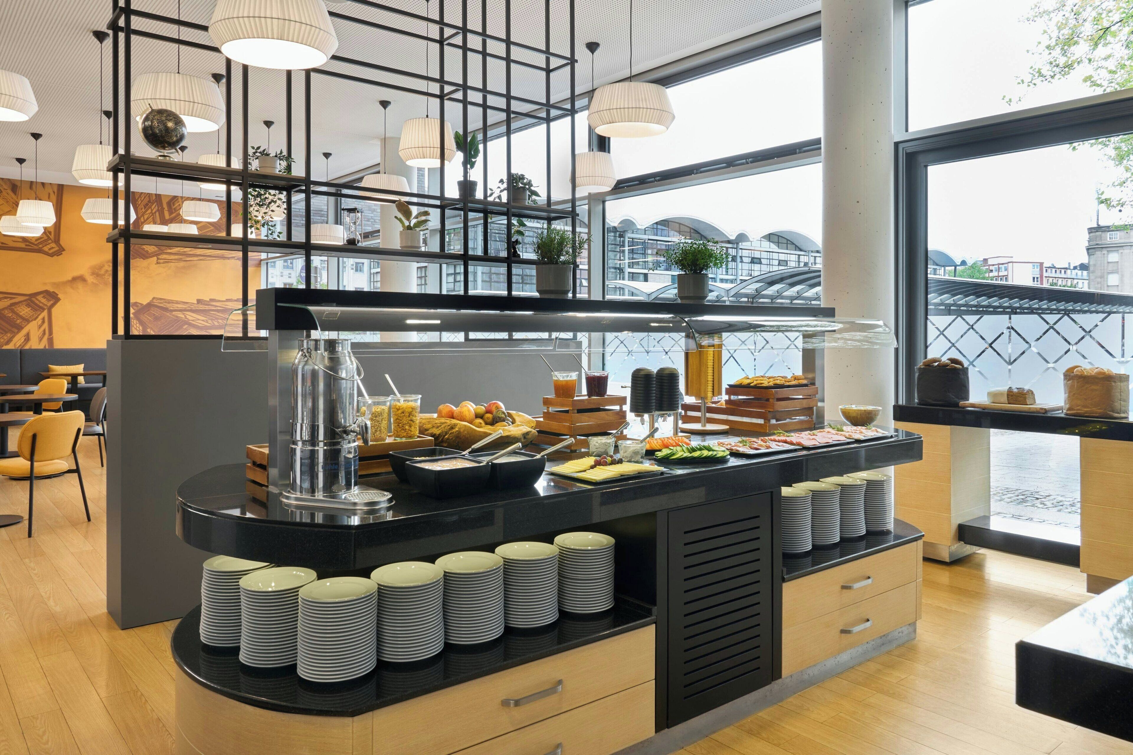 Daily buffet breakfast (EUR 18 per person)