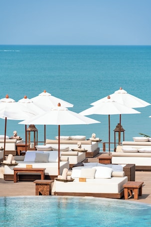 Beach bar