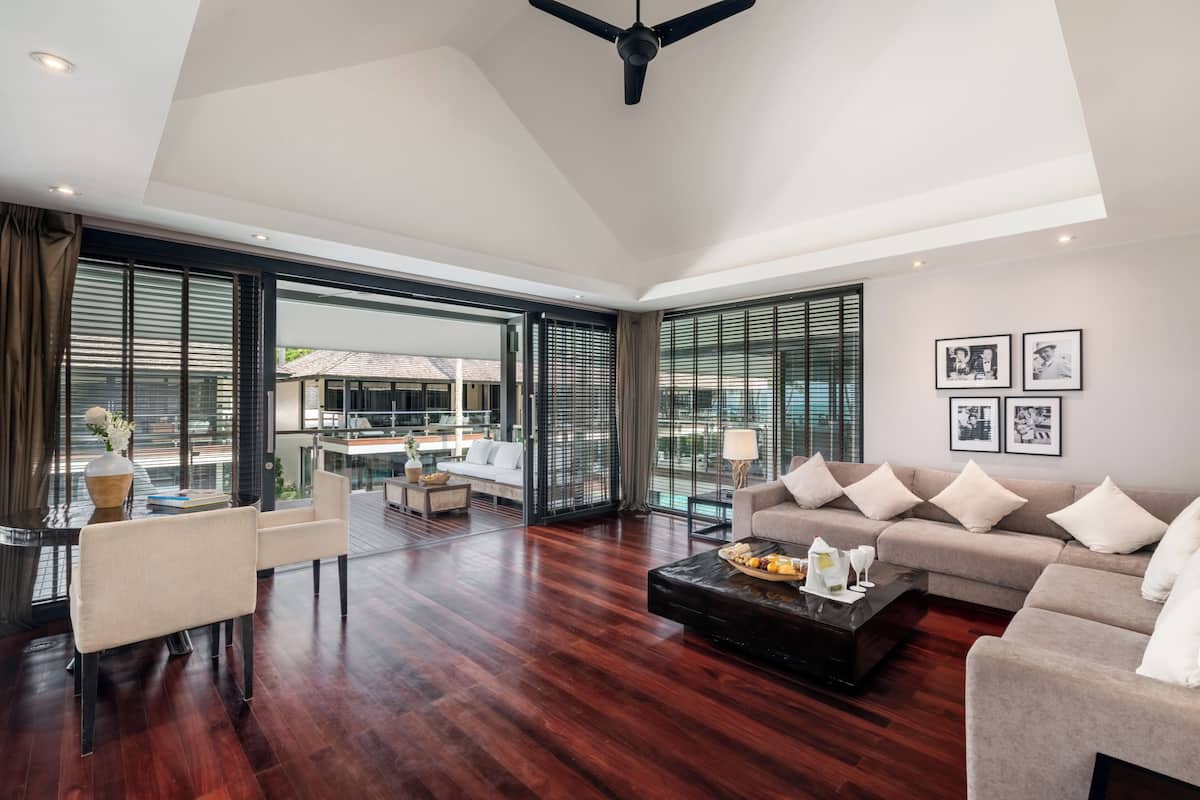 penthouse, ocean view (luux) | living area | 42-inch lcd tv with satellite channels, tv, ipod dock