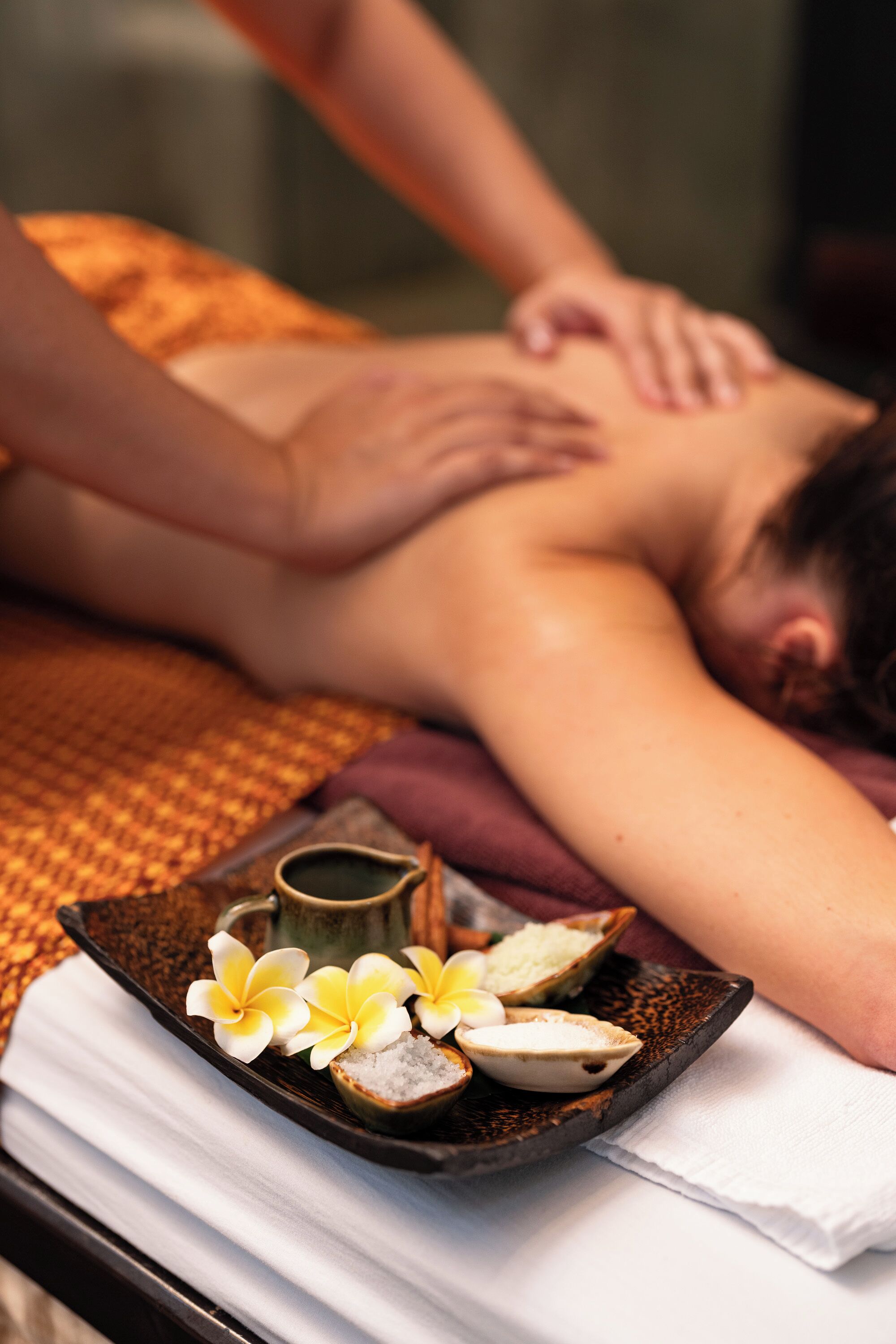 couples treatment room(s), hot tub, steam room, body treatments