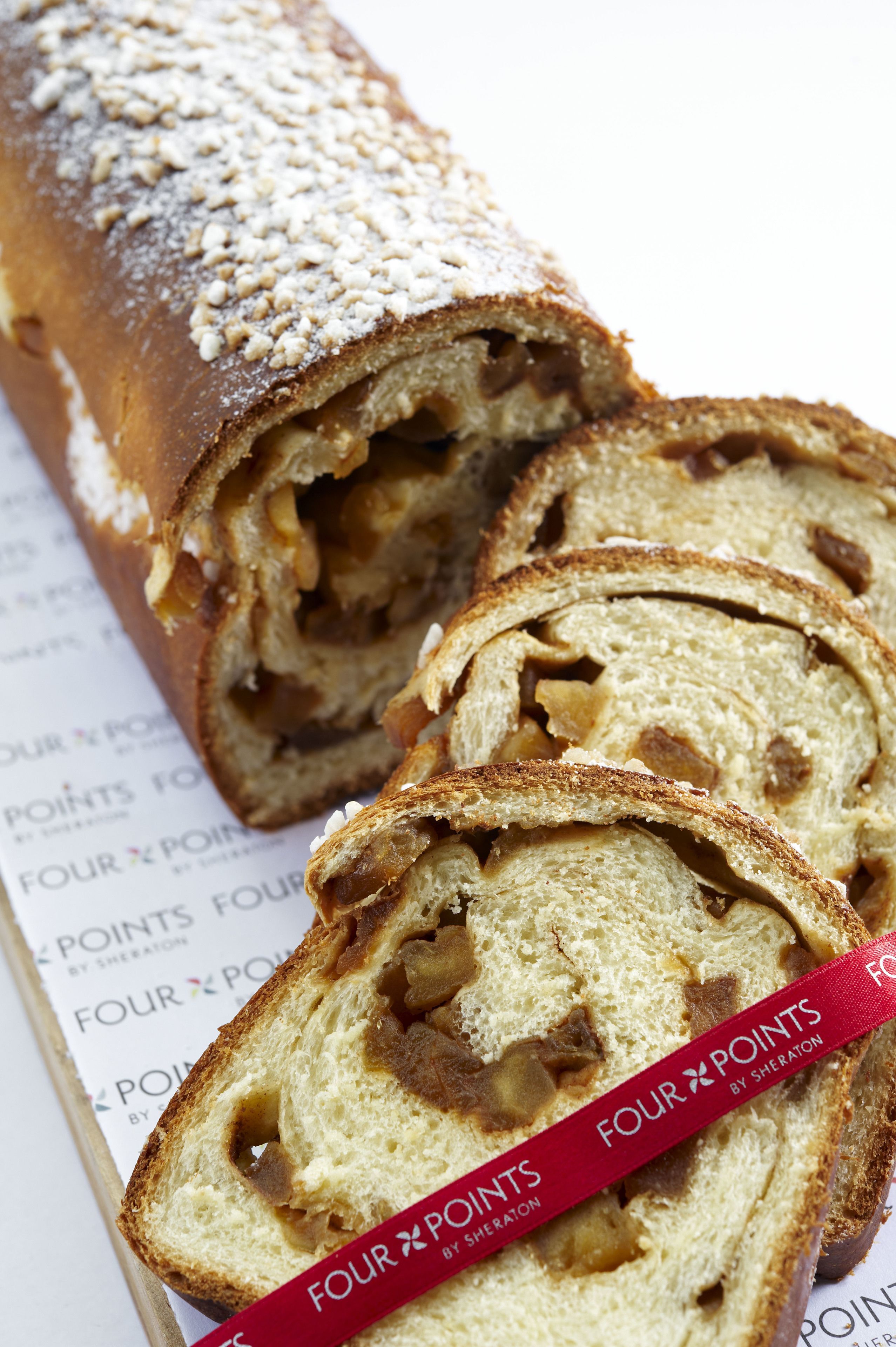 daily buffet breakfast (cny 120 per person)