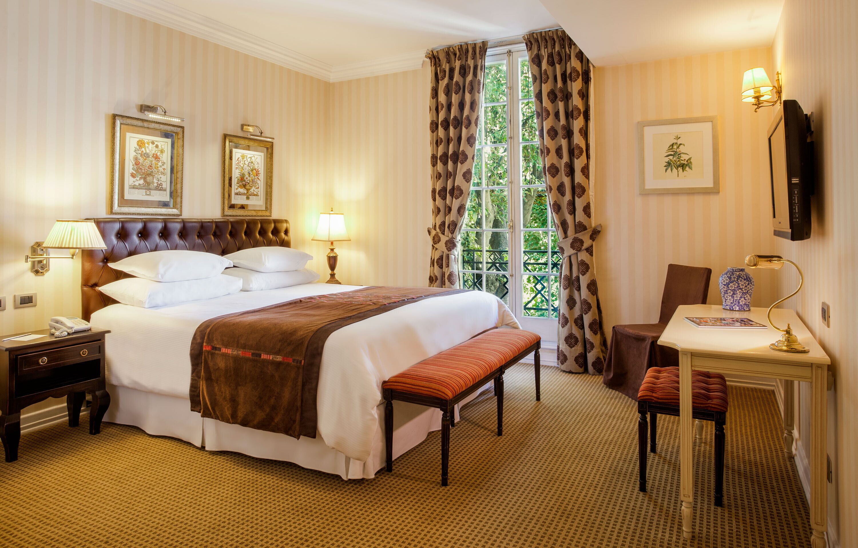 deluxe double room | premium bedding, select comfort beds, minibar, in-room safe