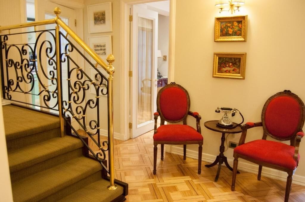 32-inch lcd tv with cable channels, tv