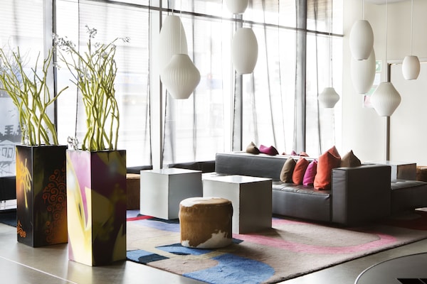 Sala de estar en el lobby