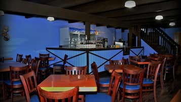 Bar (en la propiedad)