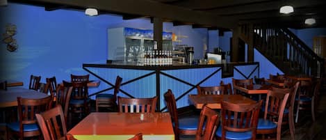 Bar (en la propiedad)