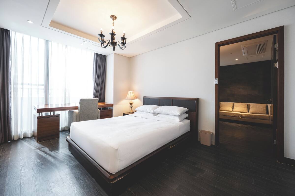 Family Suite, Partial Sea View