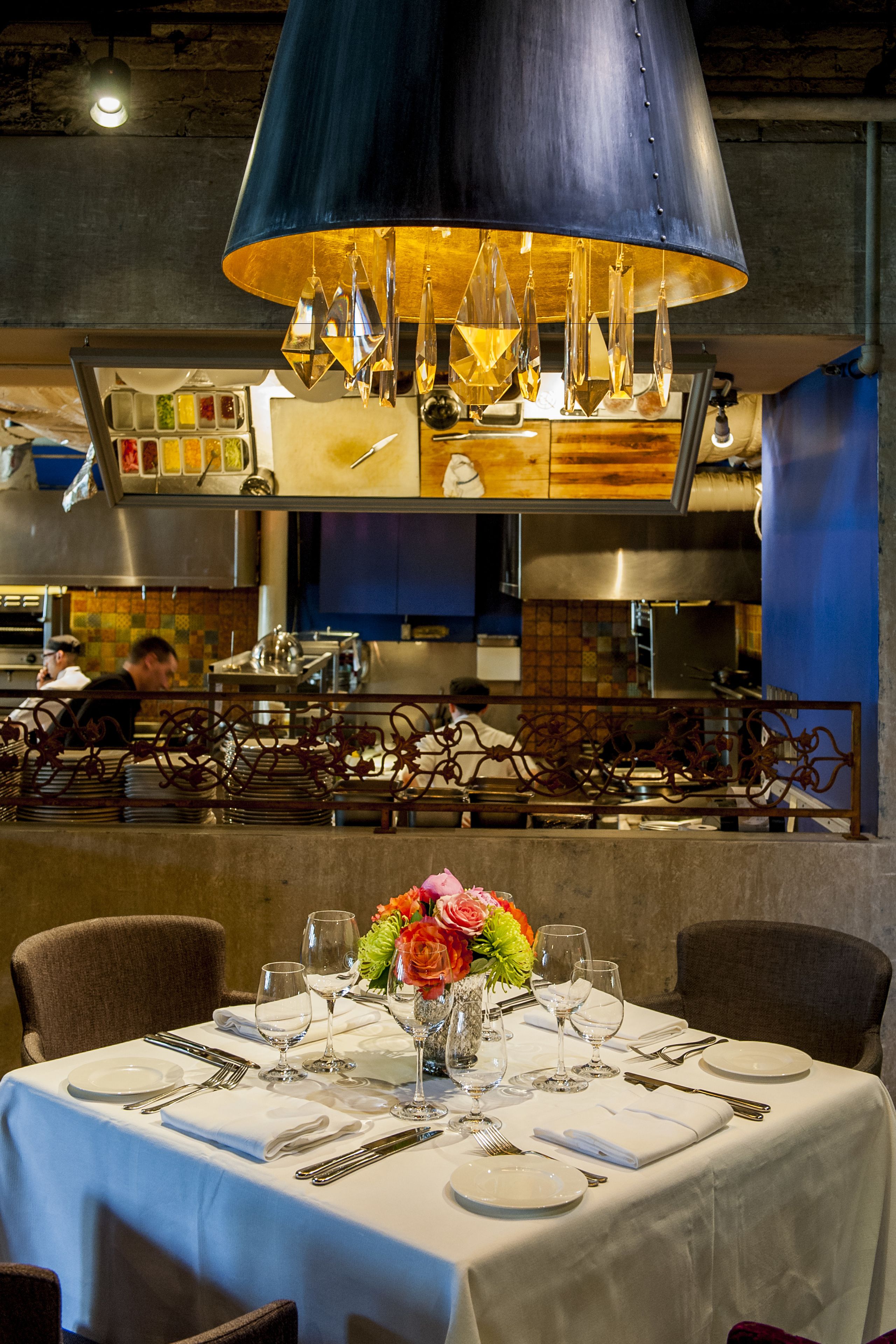 breakfast, lunch and dinner served