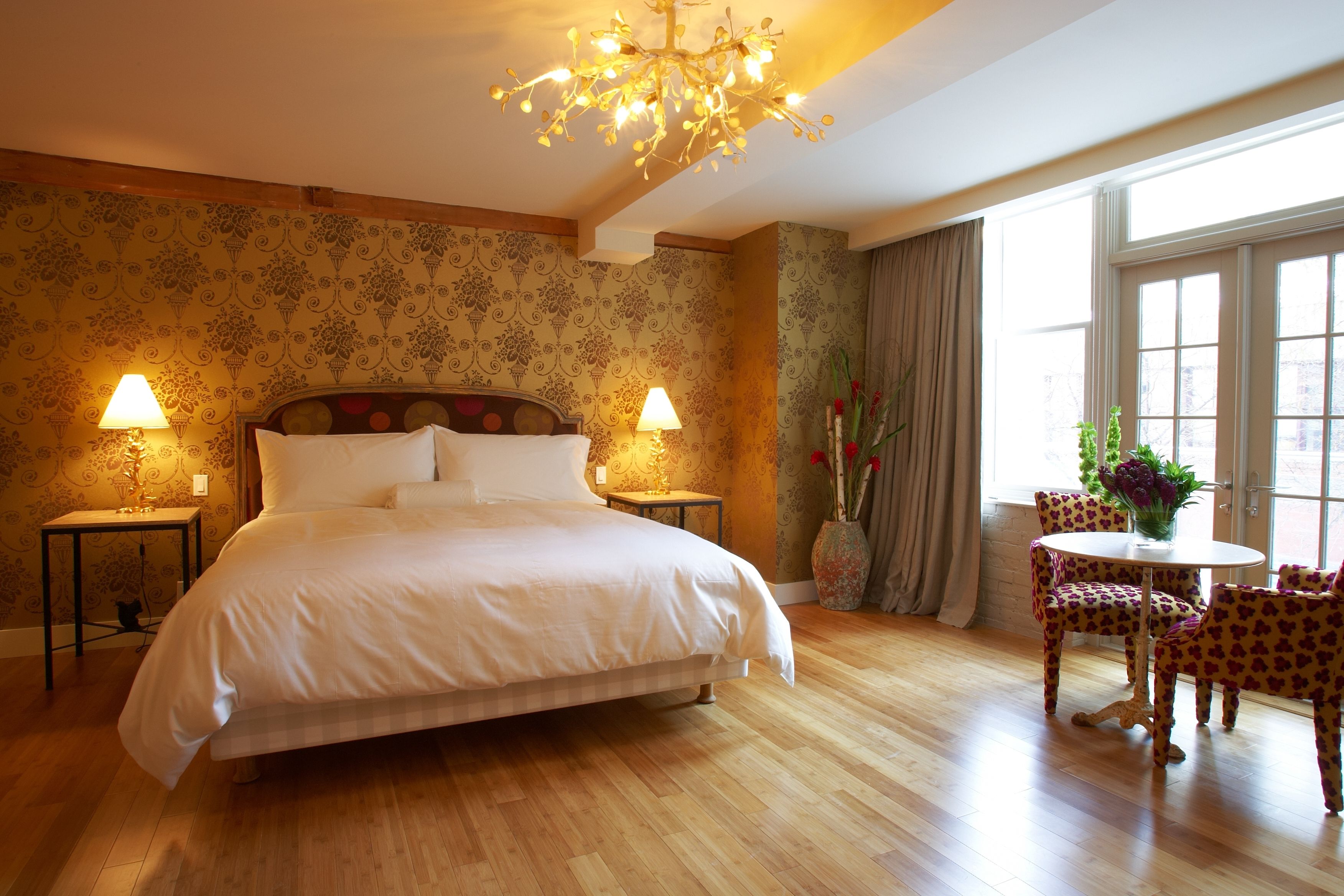 deluxe room, 1 king bed | frette italian sheets, premium bedding, down duvets, pillow-top beds