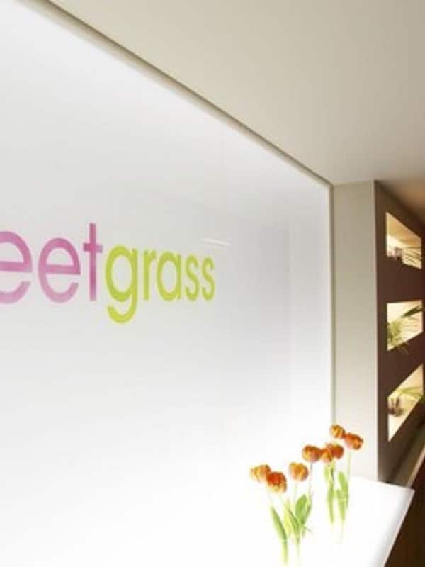 Sauna, hot tub, steam room, body treatments, aromatherapy, body wraps