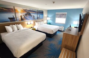 Chambre Standard, 2 grands lits | Bureau, espace de travail pour ordinateurs portables