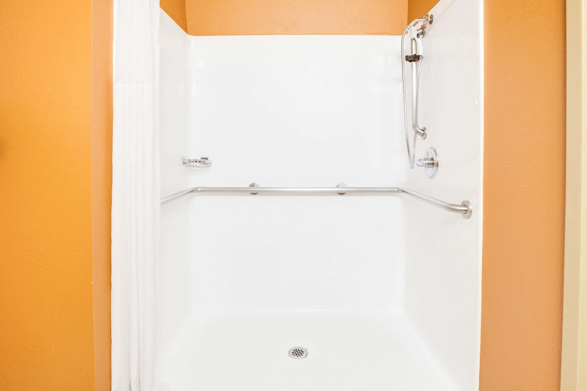 room, 1 king bed, accessible | desk, laptop workspace, iron/ironing board, free cots/infant beds