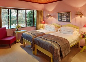 Yhden hengen huone | Tallelokero huoneessa, yksilöllisesti sisustettu