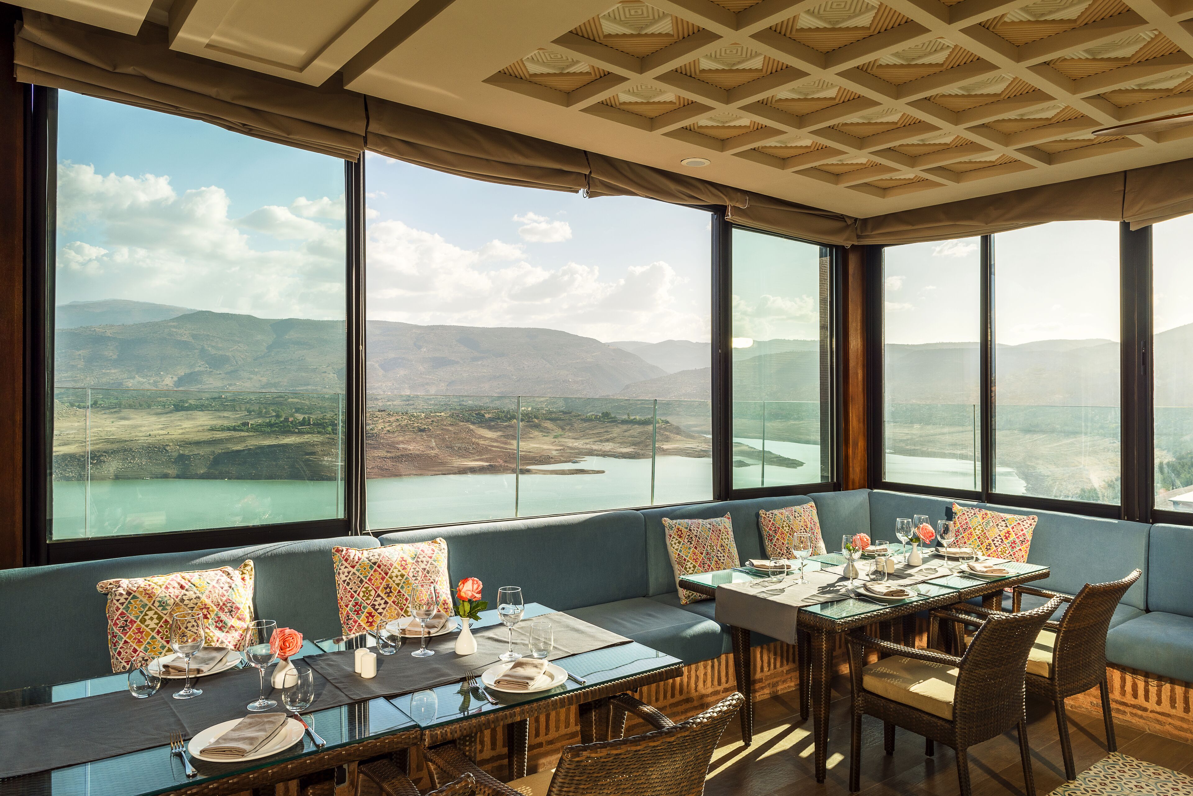 Free daily full breakfast 