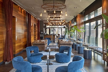 Lounge at Royalton Park Avenue