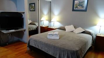 Ropa de cama de alta calidad y minibar