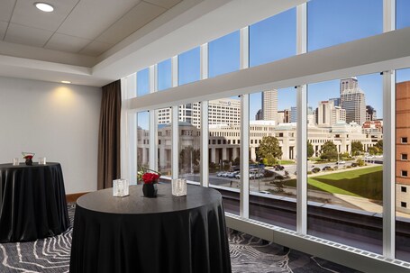 JW Marriott Indianapolis - Image 35