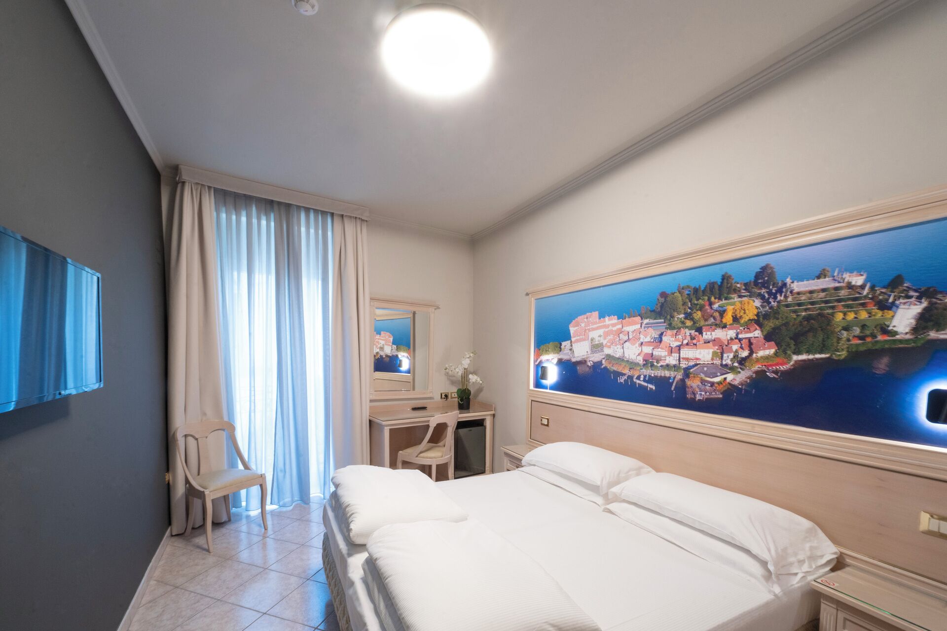 superior double or twin room, balcony | in-room safe, individually furnished, desk, soundproofing