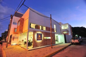 Front of property – evening/night - Bambu Suites - Near Quinta Avenida (Playa del Carmen)
