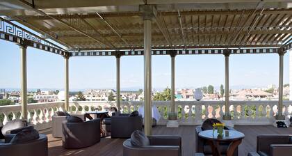 Ajax Boutique Apart Hotel