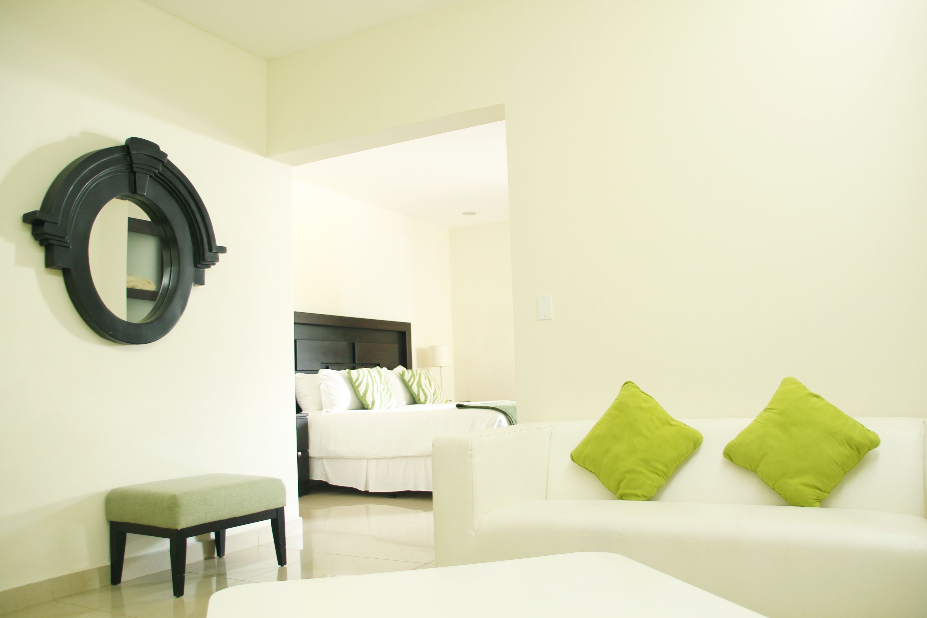 deluxe room | 1 bedroom, premium bedding, down duvets, pillow-top beds