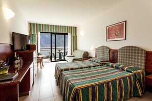 Panoramic Double Room | Down comforters, minibar, in-room safe, desk - Hotel Ilma (Limone sul Garda)
