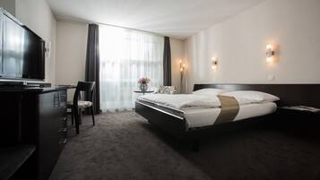 Comfort-Zimmer | 1 Schlafzimmer, Daunenbettdecken, Minibar, Zimmersafe