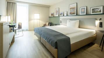 Business-Doppelzimmer, Nichtraucher | 1 Schlafzimmer, hochwertige Bettwaren, Minibar, Zimmersafe