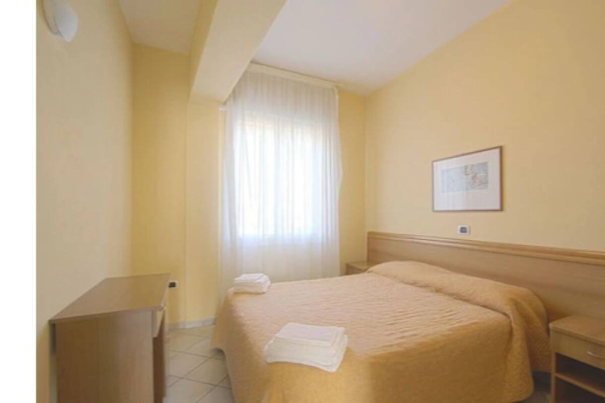 Desk, cots/infant beds, rollaway beds, free WiFi