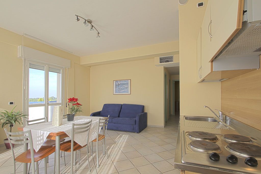 28-inch tv with satellite channels