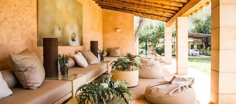 索恩伯納迪內特鄉村飯店