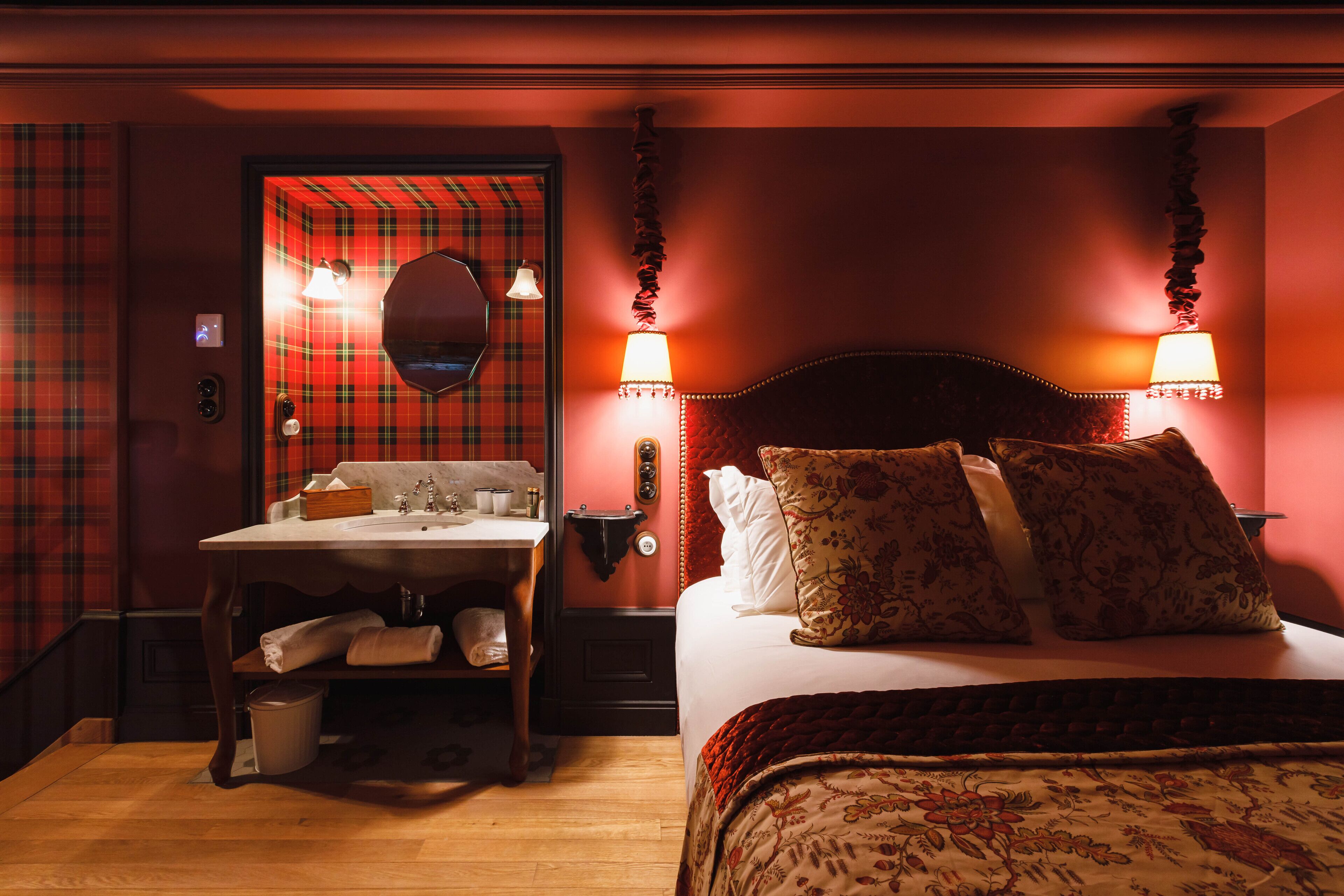 exclusive double room | 1 bedroom, premium bedding, pillow-top beds, individually decorated