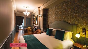 Ropa de cama de alta calidad y colchones con pillow-top