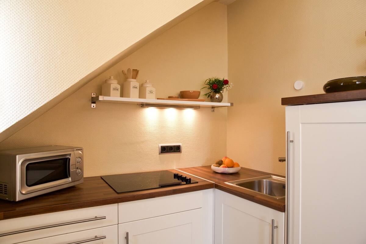 desk, cots/infant beds, free wifi, bed sheets