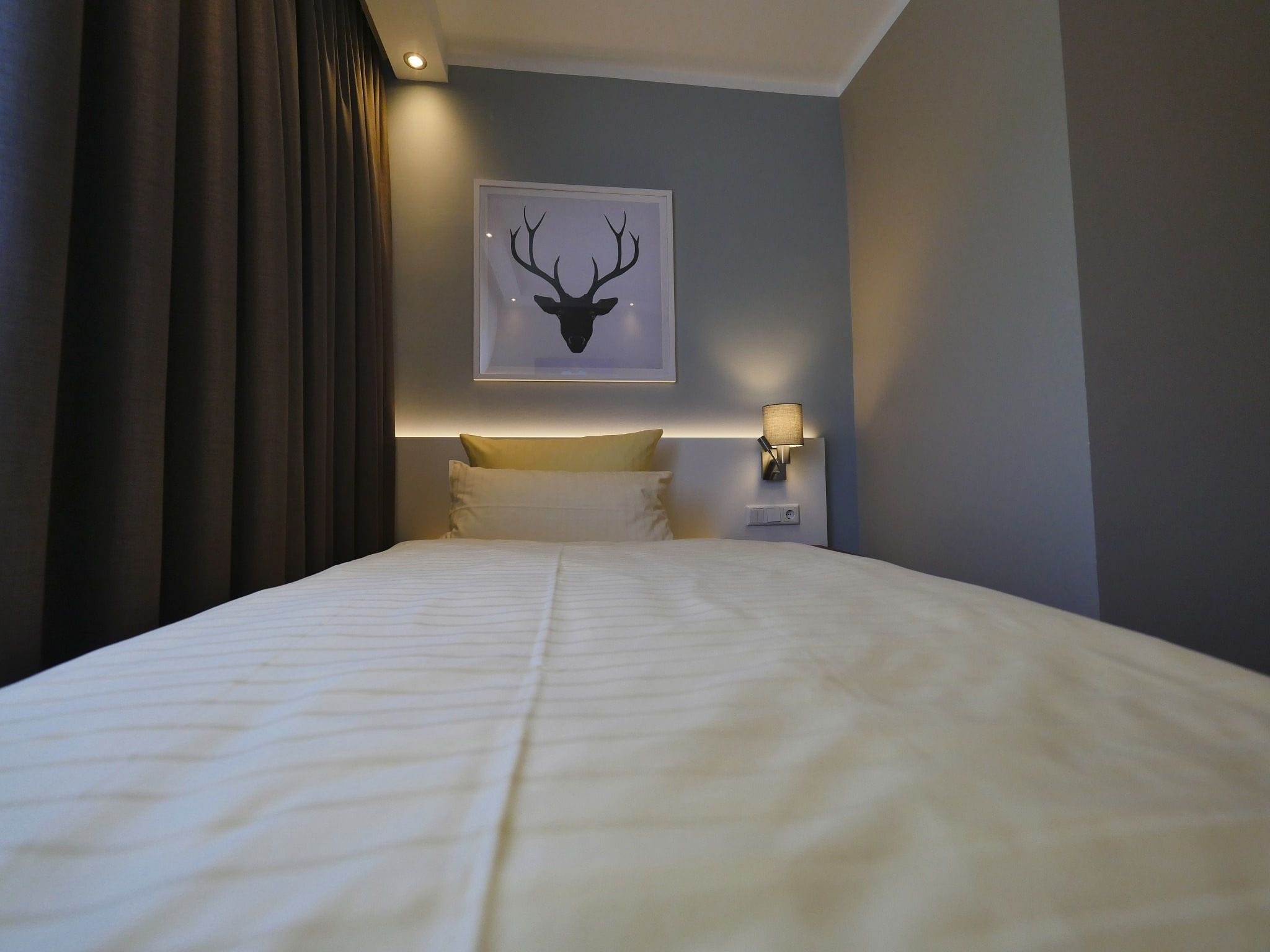 standard single room, non smoking | desk, cots/infant beds, free wifi, bed sheets