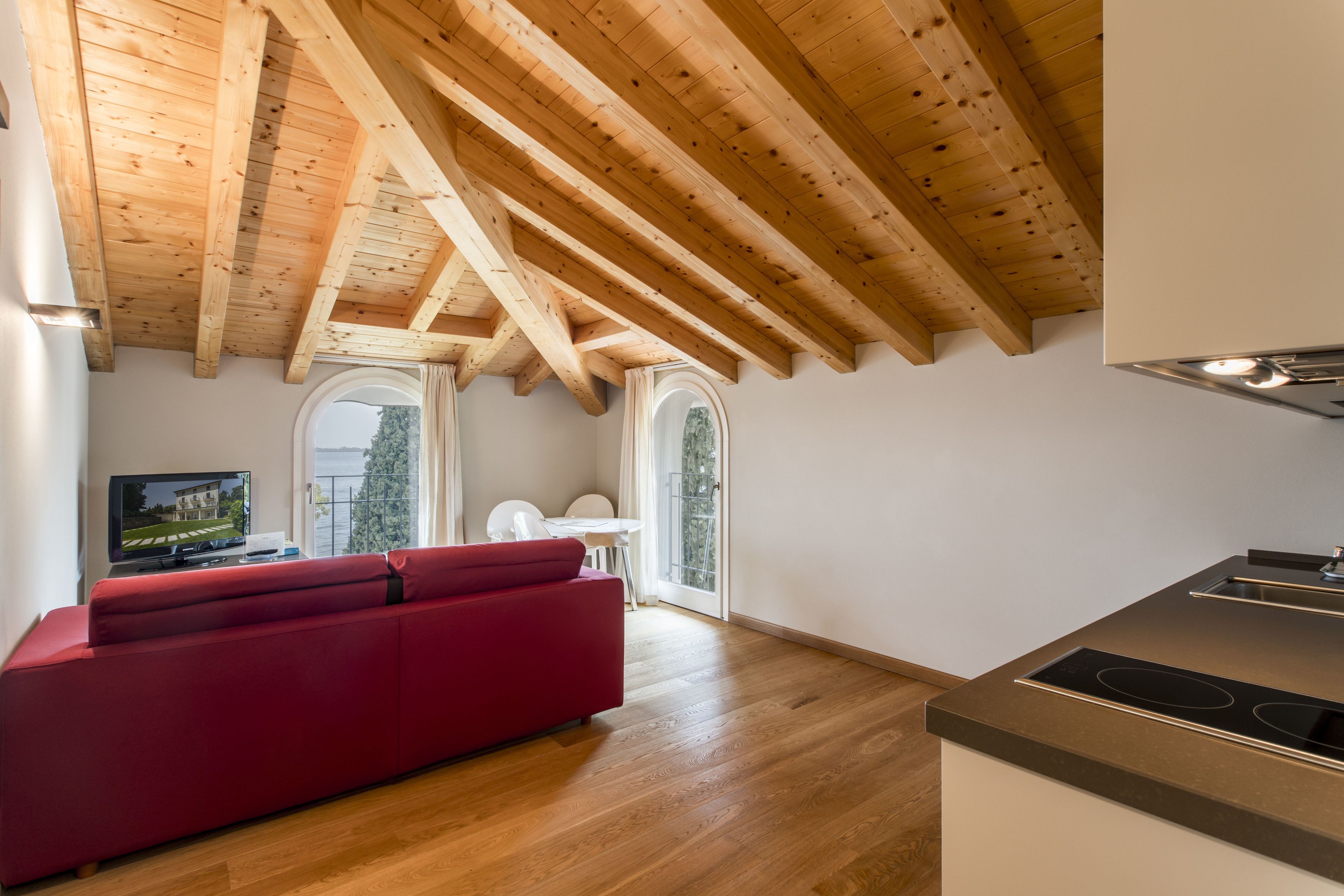 35-inch smart tv with satellite channels, tv