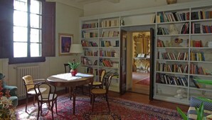 Unclassified image, 4 of 52, button - Relais Il Trebbiolo (Pontassieve)