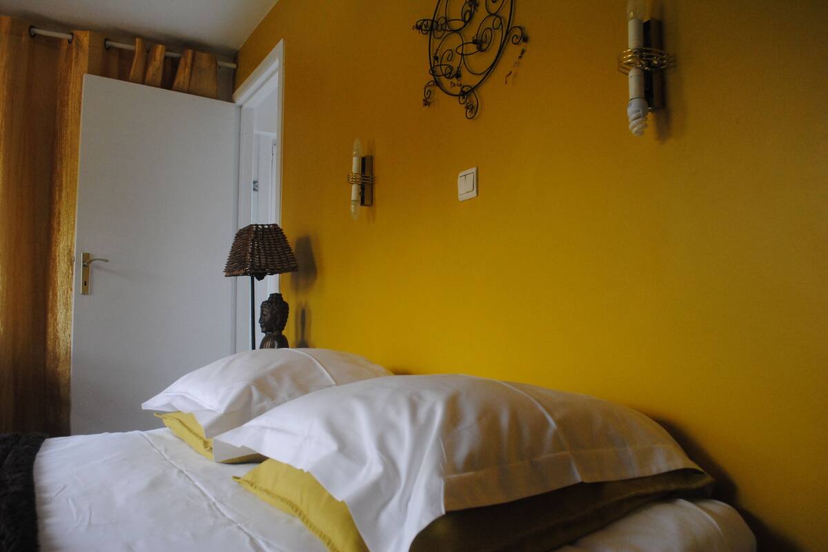 Deluxe Double Room (Citrus) | Premium bedding, desk, blackout curtains, free cots/infant beds