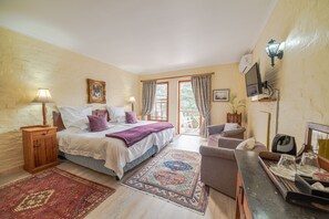 Tomannsrom – classic | Sengetøy av topp kvalitet, safe på rommet og skrivebord