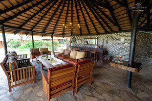 Lounge - Mohlabetsi Safari Lodge (Hoedspruit)