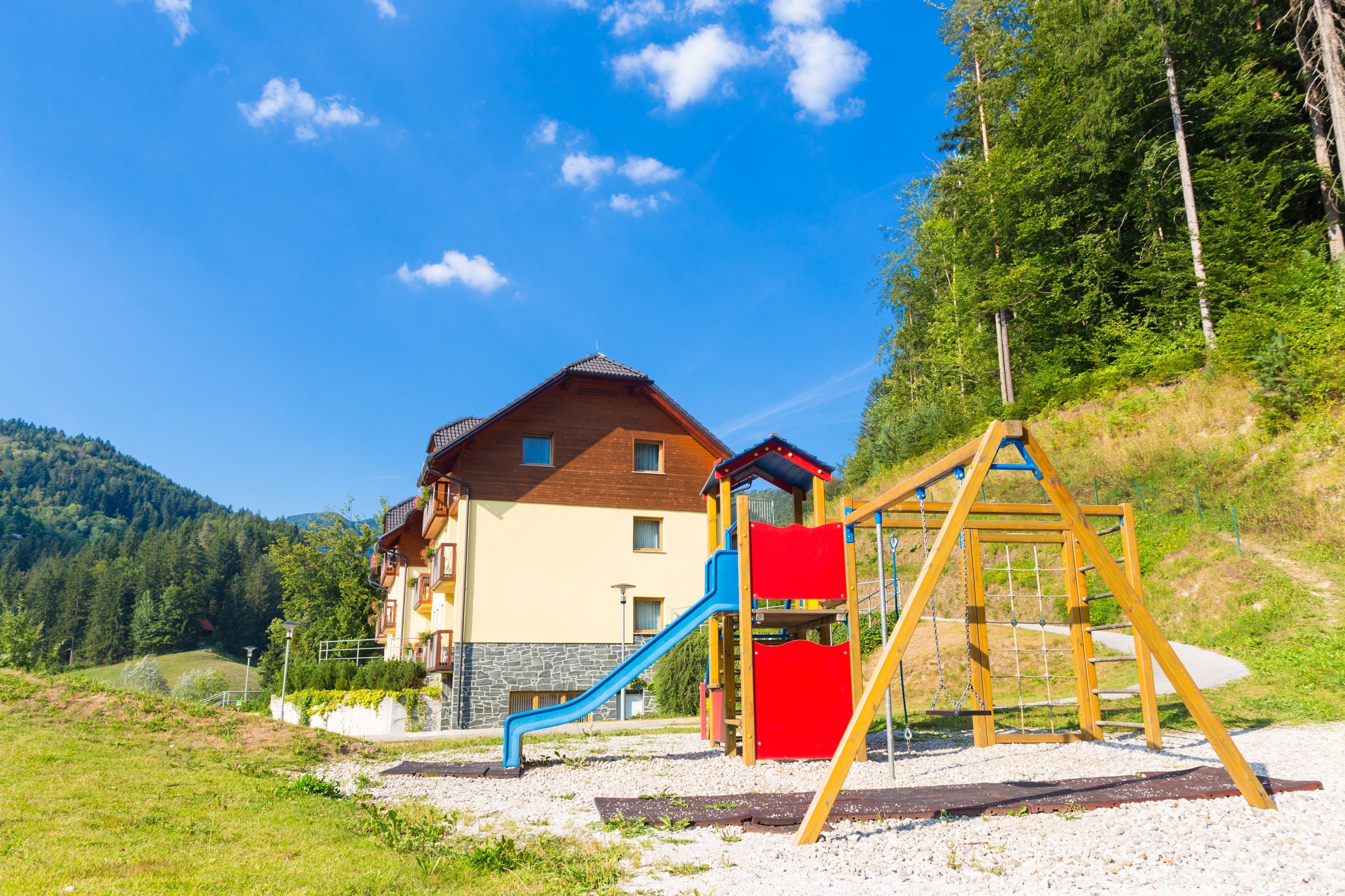 children’s play area – outdoor