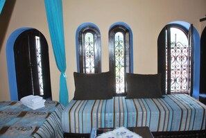 Double Room | Egyptian cotton sheets, premium bedding, pillow-top beds, minibar - Dar Zman Guest House (Chefchaouen)