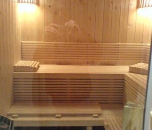 Massage/treatment rooms